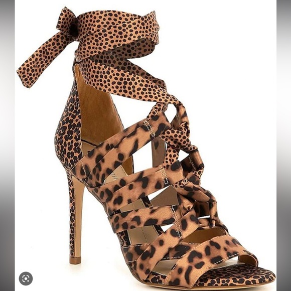 Gianni Bini Shoes - Gianni Bini strappy open toed heel